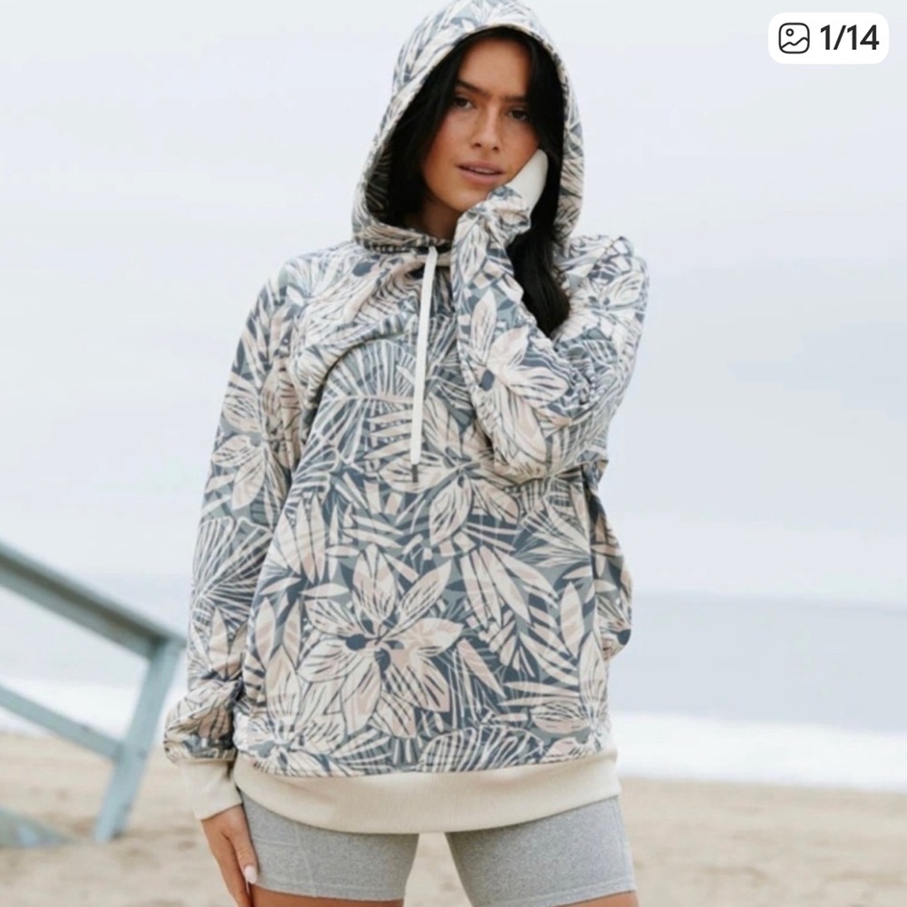 Feat Tropical Print Hoodie - Cream and Gray